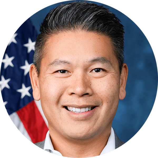 Derek Tran